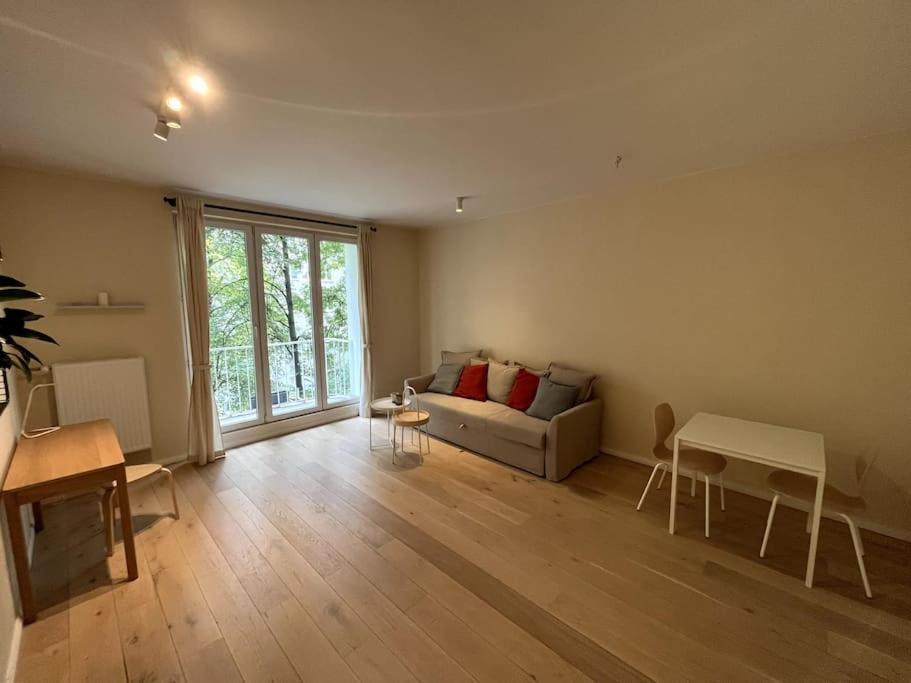 Cozy Studio Flat In Saska Kepa Warsaw Ngoại thất bức ảnh
